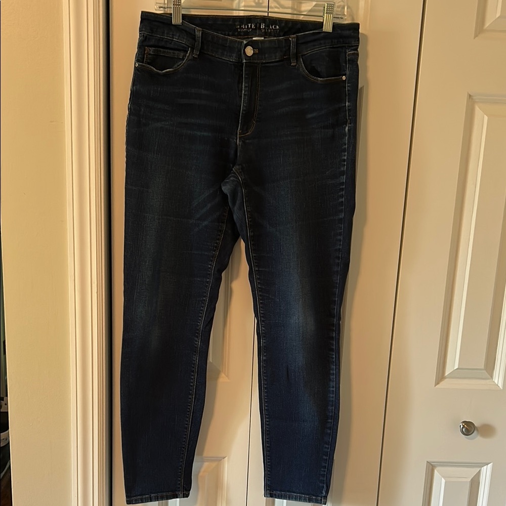 White House Black Market High Rise Blue Jeans